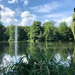 Jodla I Modrzew Przy Parku I Termach W Centrum Uzdrowiska