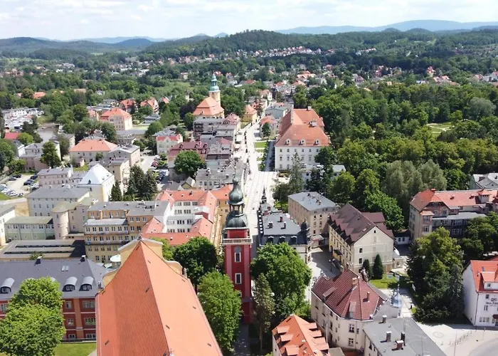 아파트 Jodla I Modrzew Przy Parku I Termach W Centrum Uzdrowiska *